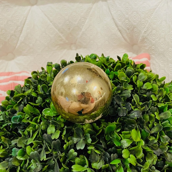 N14-Rare Vintage Green & White 1970's Snowflake Glass Christmas Ornament - Picture 10 of 12